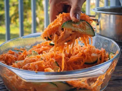 Simple Carrot Salad: South African recipe by Ivana